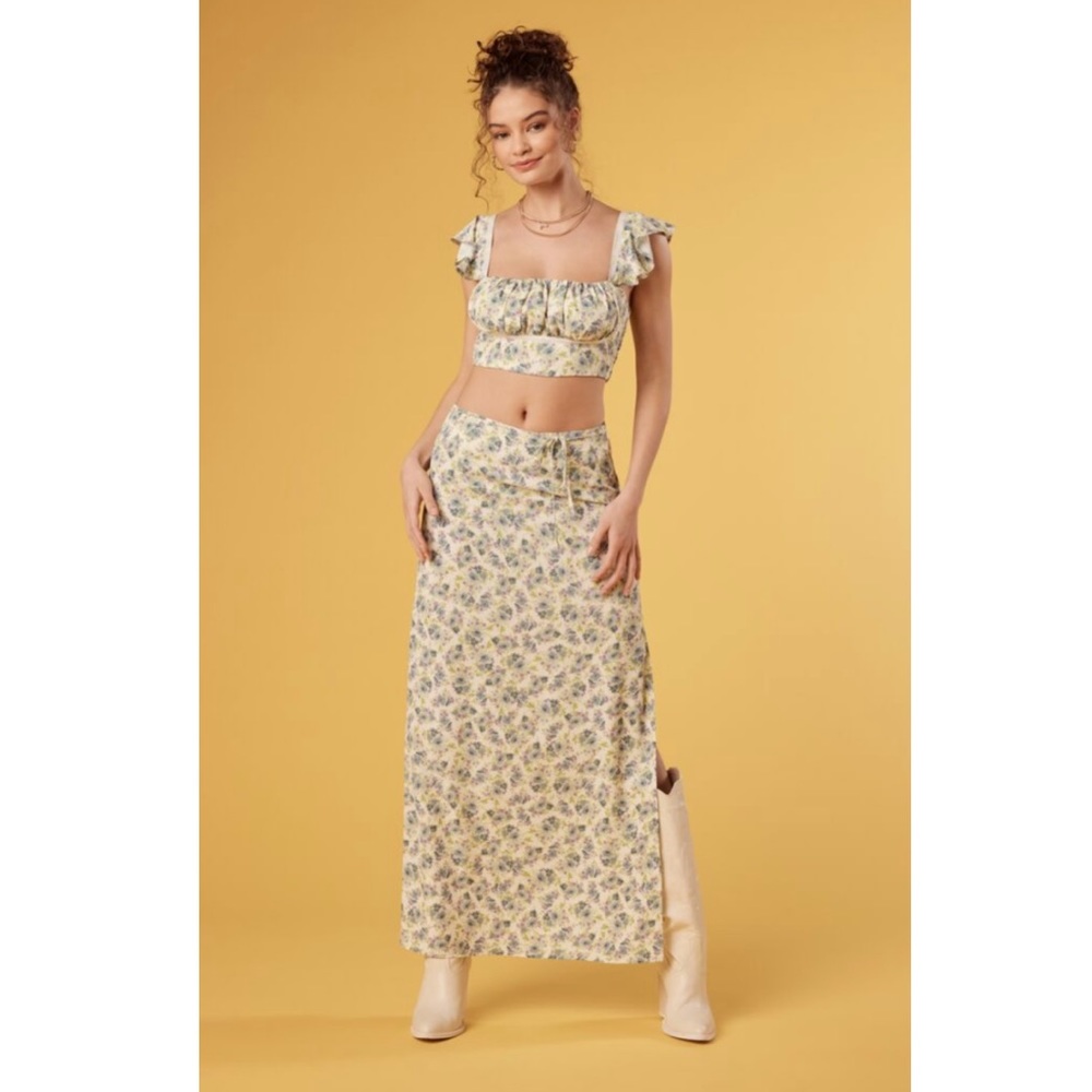 SET: Forever 21 Floral Print Crop Top & Maxi Skirt - Picture 7 of 16